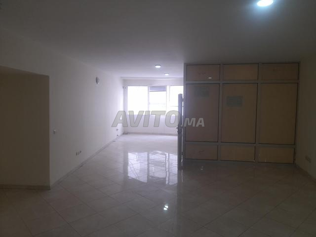 Plateau grand open space 1p 85m2 à louer rue d'Agadir