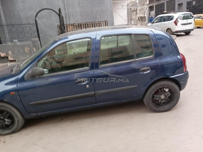 clio à vendre 