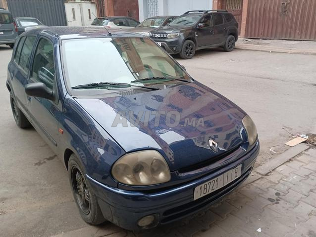 Clio à vendre - 2