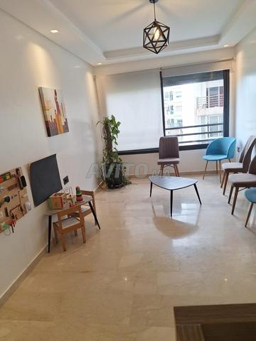 Bureau 53 m² 2 pièces, Bourgogne Ouest. - 2