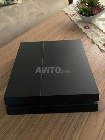 PS4 en bon état à vendre - 2