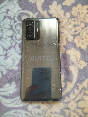 Xiaomi 11T 5G avec une fissure - 2