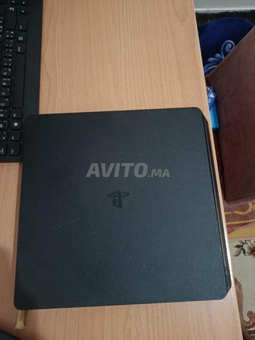 PS4 slim avec 3 CD - 2