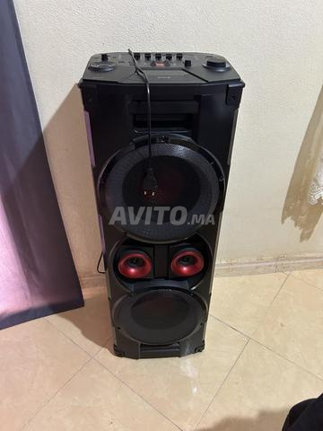 Grande enceinte de soirée