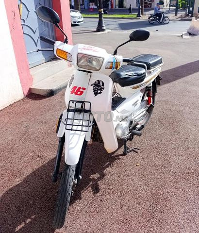 C50 à Marrakech fonctionne bien 110cc