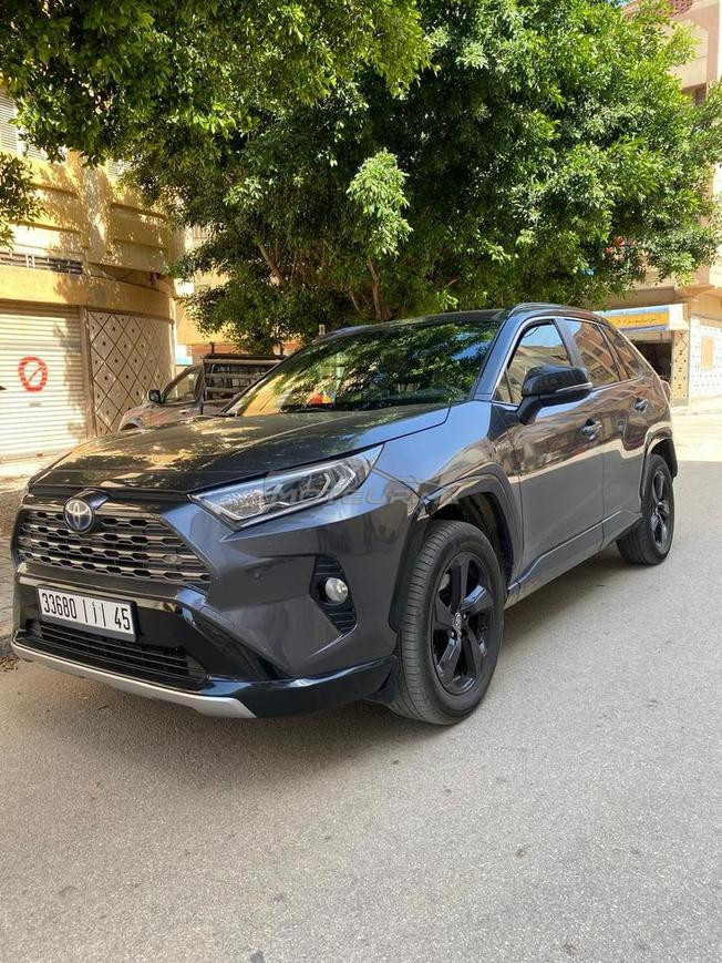 Toyota RAV-4 Hybride Automatique 2019 à Al Hoceima
