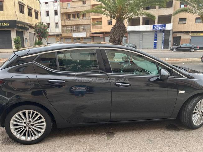 Opel Astra Diesel Automatique 2021 à Casablanca