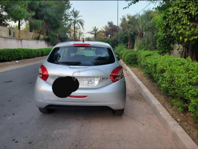 Peugeot 208 Diesel Manuelle 2014 à Marrakech
