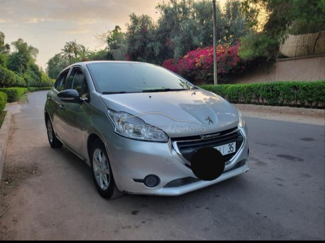 Peugeot 208 Diesel Manuelle 2014 à Marrakech