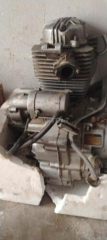 Moteur de triporteur refait en bon état - 2