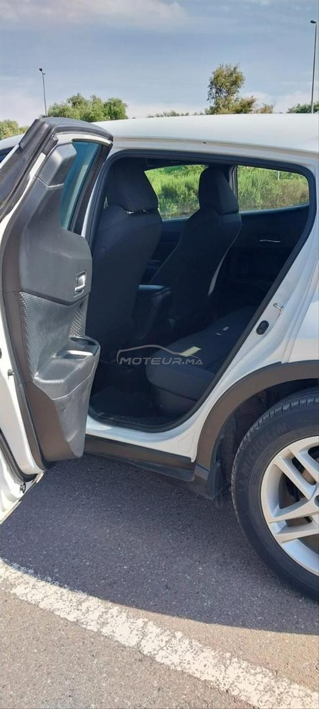 Toyota CHR hybride 