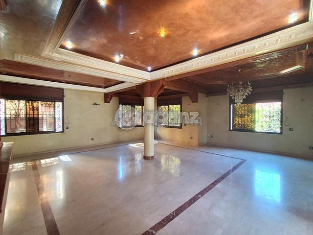 RAK-ME-1032 - Villa à vendre à Marrakech