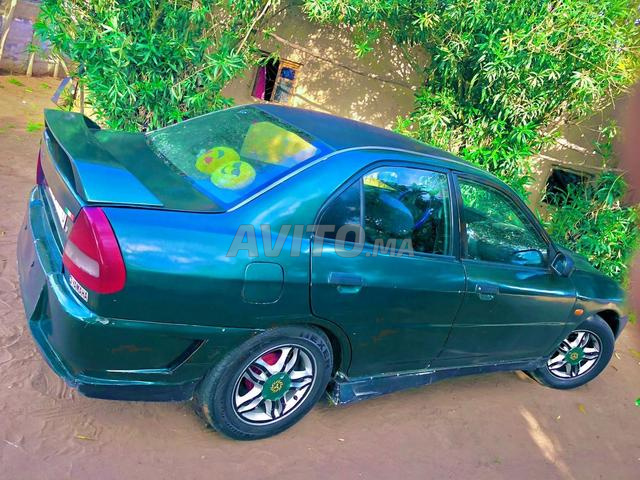 Mitsubishi Lancer Modèle 1997