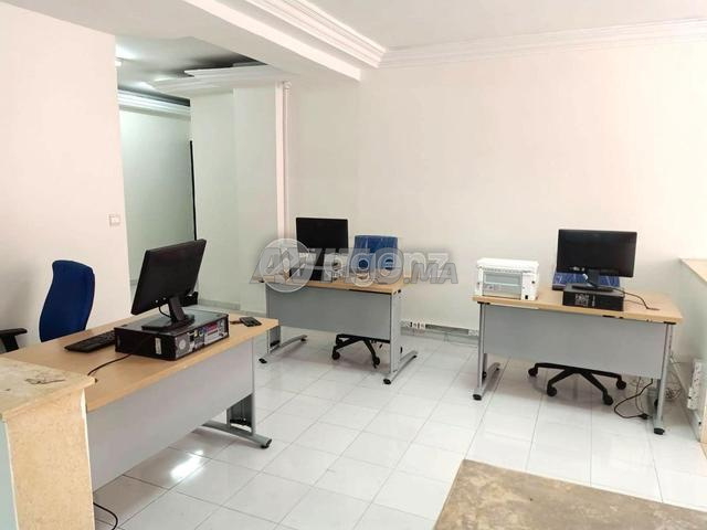 CMN-SI-1729 - مكتب للبيع في فونسيير - 2