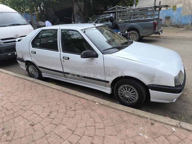 Bonjour, je vends ma voiture modèle 93, dédouanée 2009 - 2