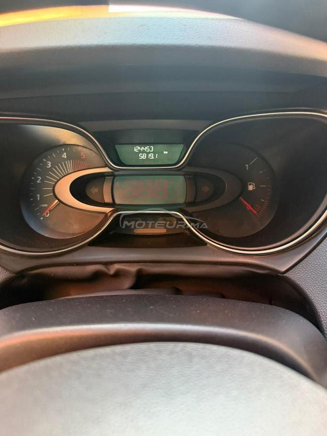 Renault Captur Diesel Manuelle 2017 à Ouled Teïma