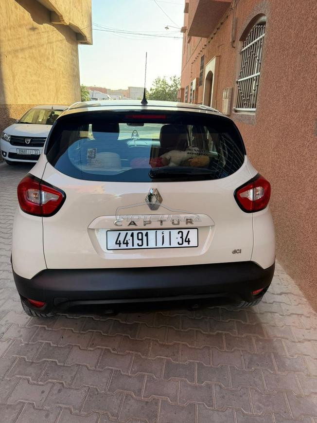 Renault Captur Diesel Manuelle 2017 à Ouled Teïma