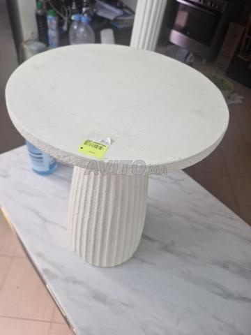 Table d'appoint style travertin - 2