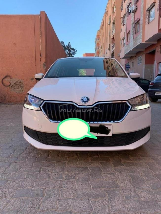 Skoda Fabia blanche 