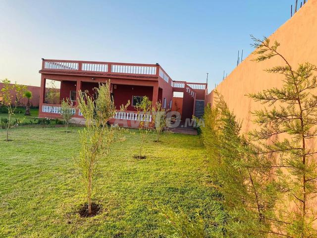 Villa à vendre Superficie 1400m titre
