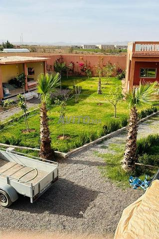 Villa à vendre Superficie 1400m titre - 2