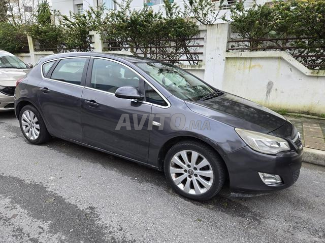 Opel Astra 2012 à vendre – 110 000 DH