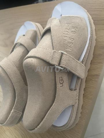 Sandales UGG - 2