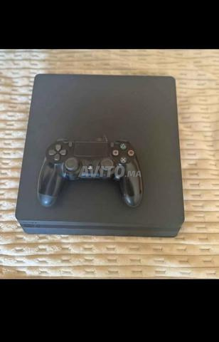 PS4 avec 1 manette, la 2ème manette à 300dh - 2