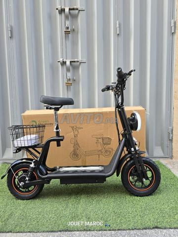 Trottinette avec siège / Livraison gratuite - 2
