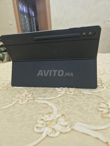 Tablette Samsung S9 ultra 5G et une cover originale - 2