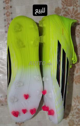 أديداس F50