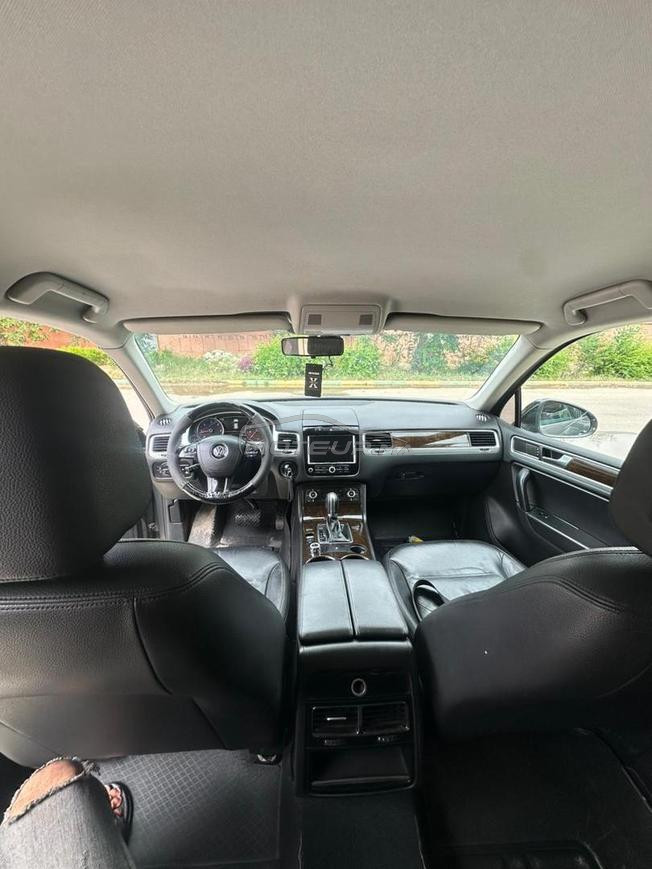 touareg 3.0 TDI V6 bon etat