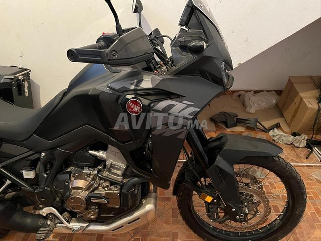 AFRICA TWIN NEUF CASABLANCA