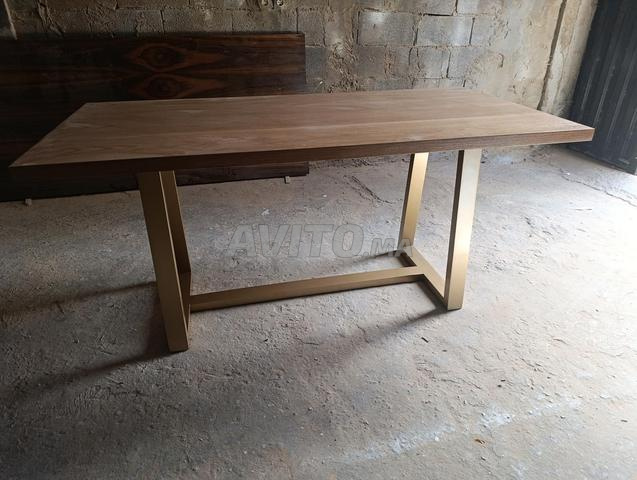 Table de travail propre - 2