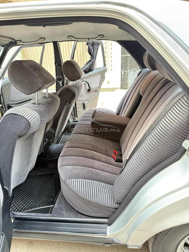 Mercedes-Benz 280 Essence Automatique 1983 à Nador