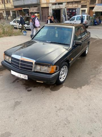 Voiture moins de 100 000 km, pas de rayures ni de bosses.
