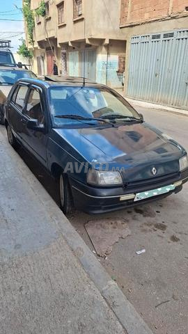 Renault Clio Essence Manuelle 1993 à Meknès - 2