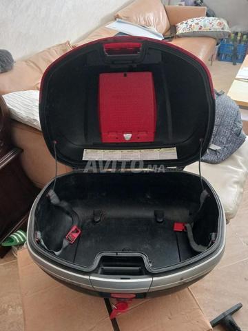 Vends TOP CASE GIVI - 2
