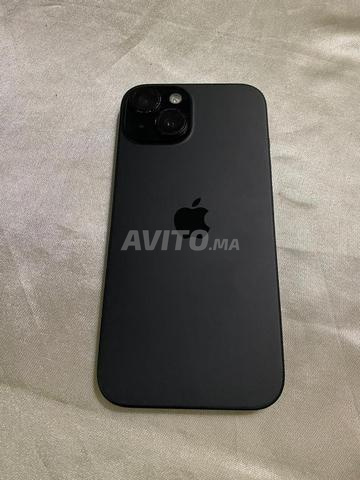 iPhone 15 le numéro sur avito c'est juste whatsapp