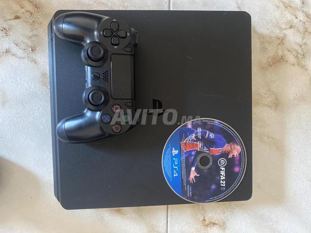 PS4 slim bon état