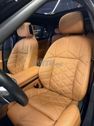 BMW 750 e باك M