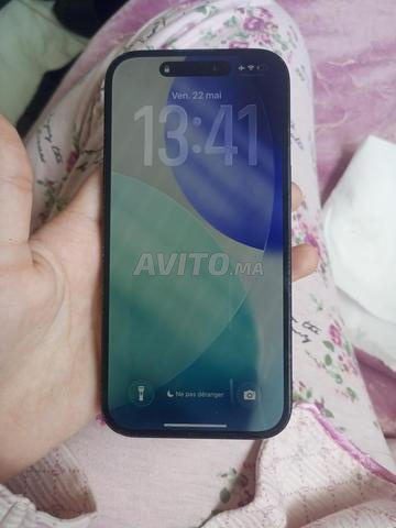 iPhone 15 normal