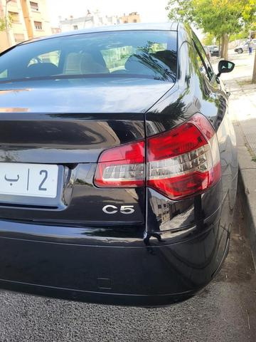 سيتروين C5 بحالة جيدة أوتوماتيكية موديل 2013 - 2