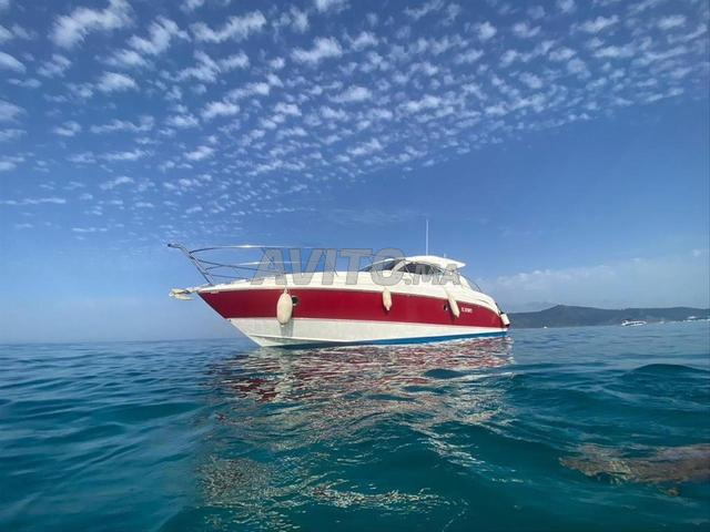 Yacht bateau à vendre