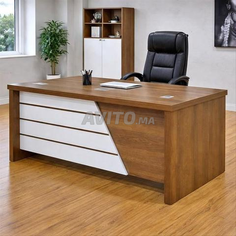 Bureau de fabrication en promotion - 2