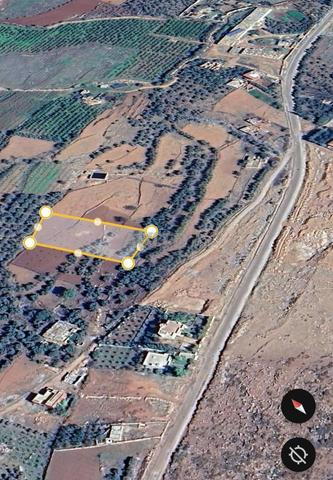 Terrain titré à vendre, superficie 5000m²