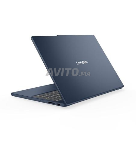 Lenovo Slim 3 i5 13420H 16Go SSD 512Go - 2