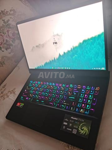 Msi Alpha 17 c7v (comme neuf)