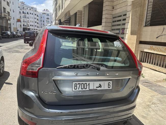 Volvo XC60 Diesel Automatique 2016 excellent etat