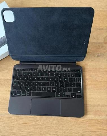 Magic Keyboard M4 Apple 11 pouces - 2